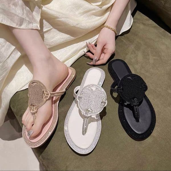 Hop Designer Sandals Men's and Women's Sandals Slippers Fashion Summer Beach Casual Sandals Slippers Luxury Sandals Designer Slippers Black and White Sandals new999
