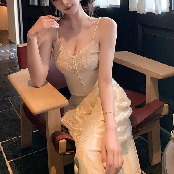 In-stock Muse Love Words Pure Desire Noblewoman Inner Wear Designer T-shirt Elegant Wool Blend Jacquard Camisole For Women To Wear Polo Designer Hoodie As Outerwear