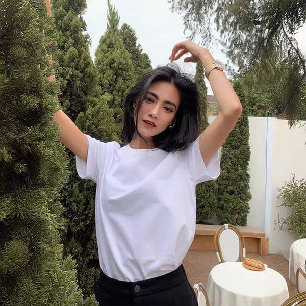 Women's Pure Designer Hoodie Cotton White T-shirt With Regular Shoulders 2026 Spring/summer New Designer T-shirt Solid Color Polo Short-sleeve Base Shirt