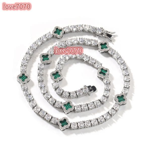 Elegant Clover Tennis Chain Necklace for Women Gold Plated Fashion Jewelry with Copper Material Summer Collection