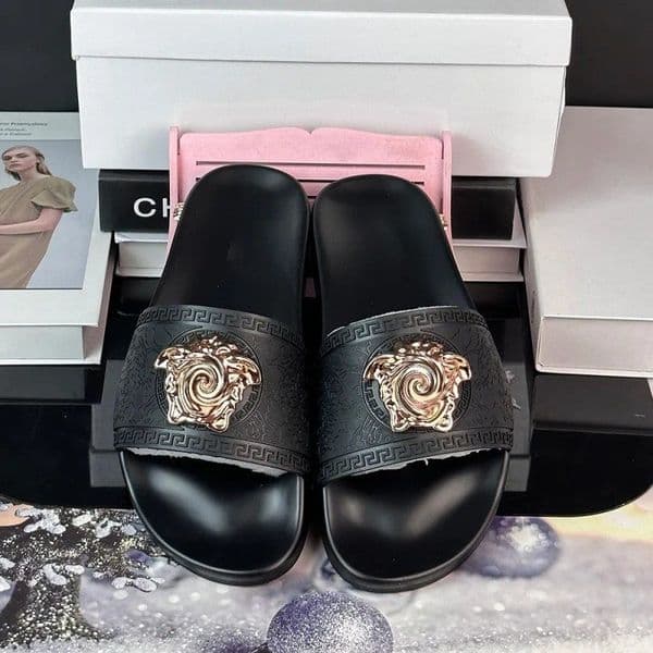 Women and Man sandals Designer sandals Flat bottom slipper platform casual beach Leather shoes summer sandal famous outdoor lovers00