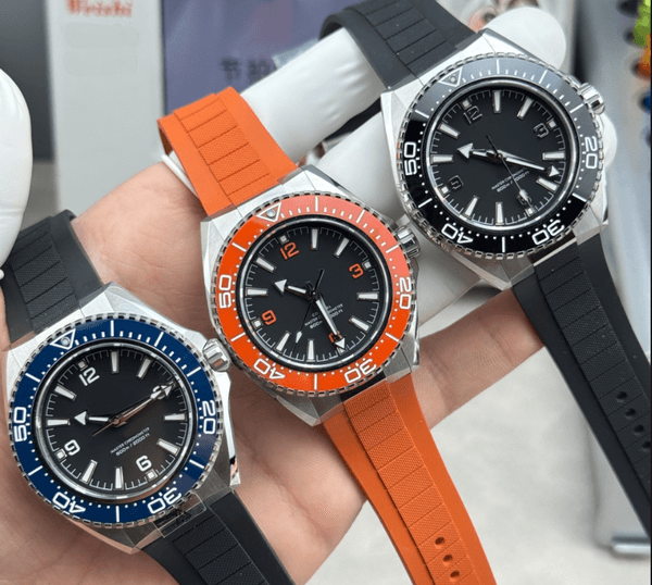 VS+F Latest Release multi Styles 217.30.42.21.01.002 Men's Wristwatch 42mm sapphire Luminous 904L steel case Rubber strap Eta.2836 Mechanical Automatic Sport men watches