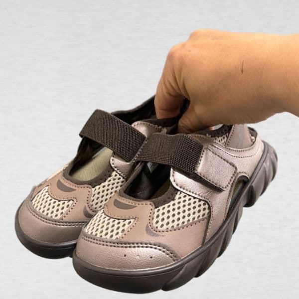 TOP 92O kids Sandals shoes Baby black platform sandals shoes summer boys girls childrens running shoes Designer Kids Slippers 24-37