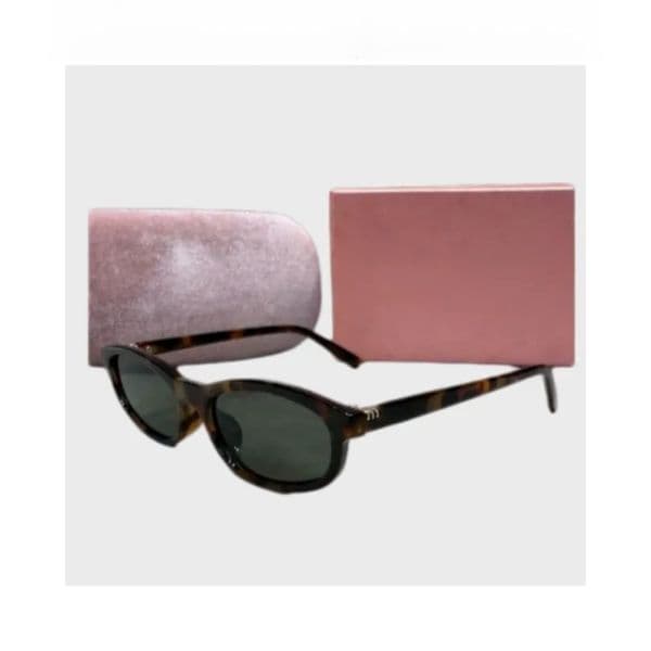 Top luxury women Sunglasses designer, Men fashion hot selling senior Eyewear For Women brand eyeglasses frame Vintage Metal Sun Glasses With box hg542
