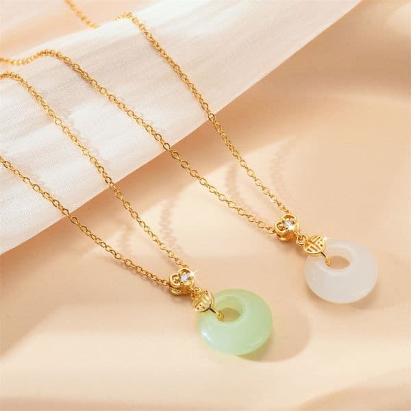 Peace pendant titanium steel necklace with the character "Fu," simple light luxury niche design, fortune and peace buckle collarbone chain jewelry