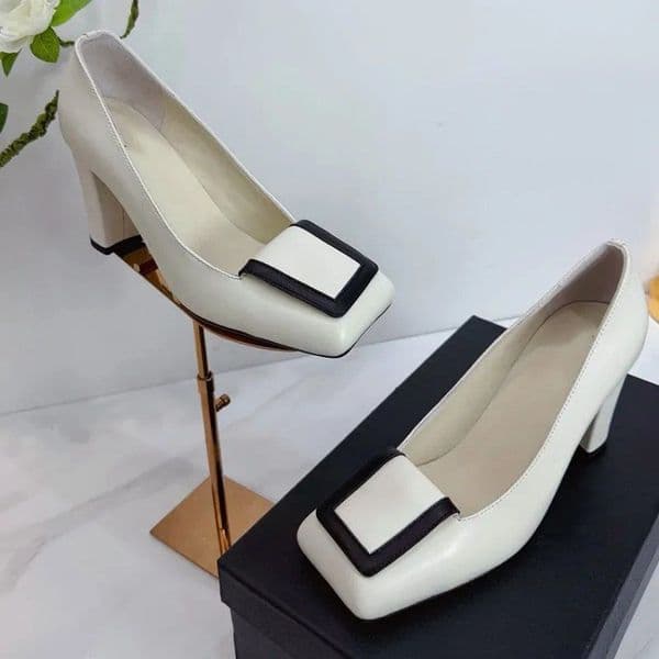 Designer Summer High Heels Womens Chunky Heel Square Toe Shoes Ladie Smooth Leather Sandals Luxury Brand Sizes 35 41