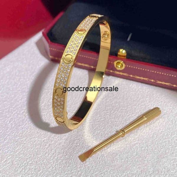 Designer C Brand bracelet Hot Selling Titanium Steel Bracelet with Starry Sky Inlay and Diamond Couple Bracelet 18k Gold Non-Fading Screwdriver Bracelet