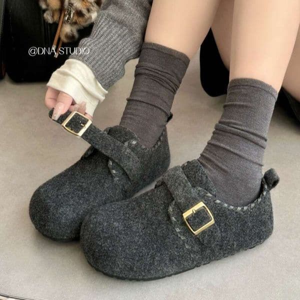 High quality Full gray felt shoes women new slip-on loafers with internal height increase and fleece lining snow boots casual Designer shoes outdoor walks shoes