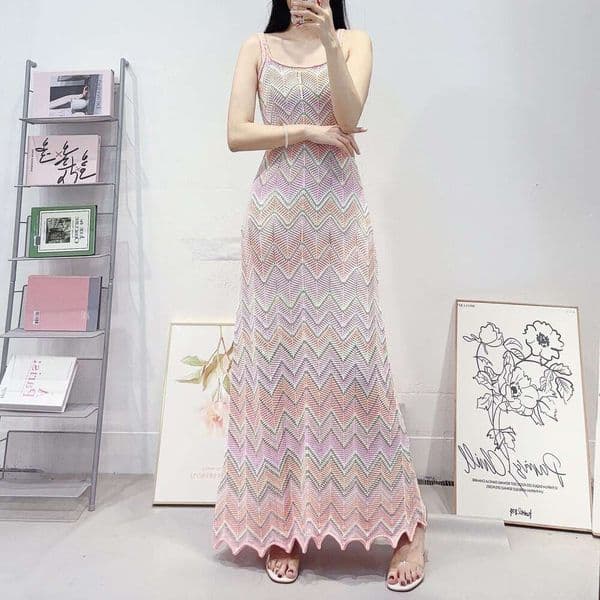 CC A2 2026 Spring/Summer Women's Holiday Style Bohemian Knitted Belt Long Wave Pattern Gold Thread Slimming Dress