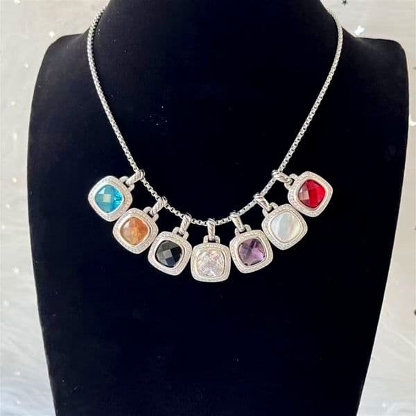 Designer Necklace Luxury Pendant Necklace for Women Diamond Silver Plated Necklace Shiny Evening Jewelry Twisted Rope Chain Necklace Party Gift