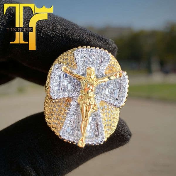 Wholesale 14K 18K men's hip-hop copper inlaid with Moissanite, double-layered cross, full diamond ring, does not fade jewelry wholesale, new for 2026