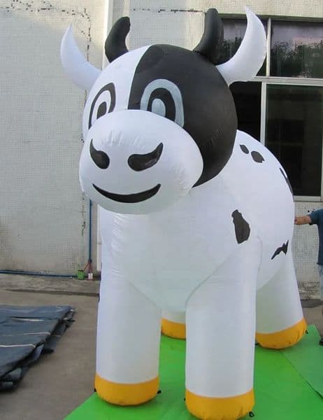 8m height (26ft) Custom oxford giant inflatable milk cow cattle replica model Farm Promotion advertising