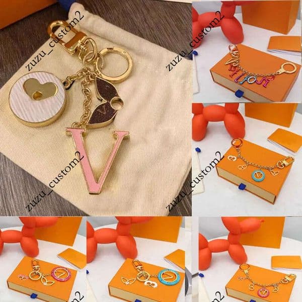 high qualtiy brand Designer Keychain Fashion Purse Pendant Car Chain Charm Bag Keyring Trinket Gifts Handmade Accessories