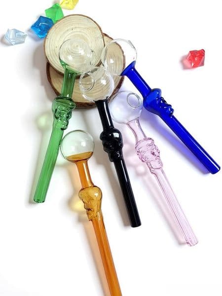 Wholesale Handmade 12cm length Skull Design glass oil burner pipes Mini colorful High Quality Thick Heady Glass hand straw Pipes for smoking