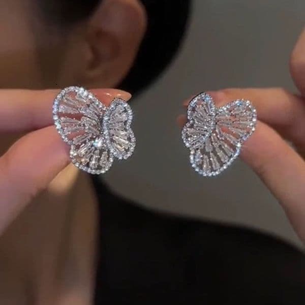woman earrings Silver Needle Zircon Two-Way Butterfly Earrings, Dongdaemun Simple And Elegant Stud Earrings, Fashionable And High-End Wholesale designer for