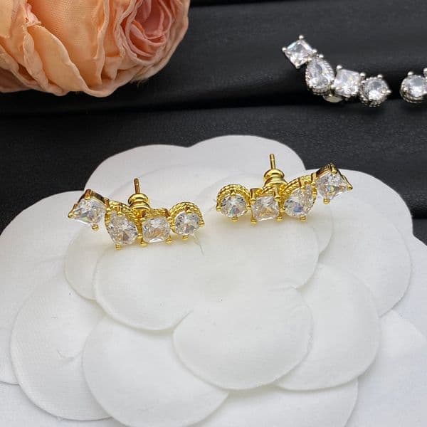 The minimalist stud earrings designed by the designer are best selling items and make excellent gifts for women