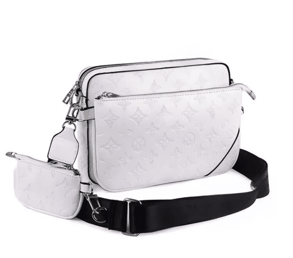High-qualitys Trio Fashion Messenger Bag Designer Shoulder Bags Man Crossbody Purse Travel Outdoor Packs Male Luxurys bags Casual Cross Body bookbag Men bag