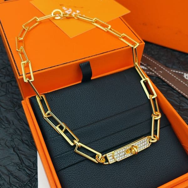 top Necklaces women's Designer necklaces for woman luxurious necklace Pendant jewelry classic pig nose drop-shaped gel H letter necklace High quality necklace H210