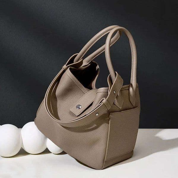 First layer cowhide women's shoulder elegant soft genuine leather bucket bag female handbag for commuting crossbady