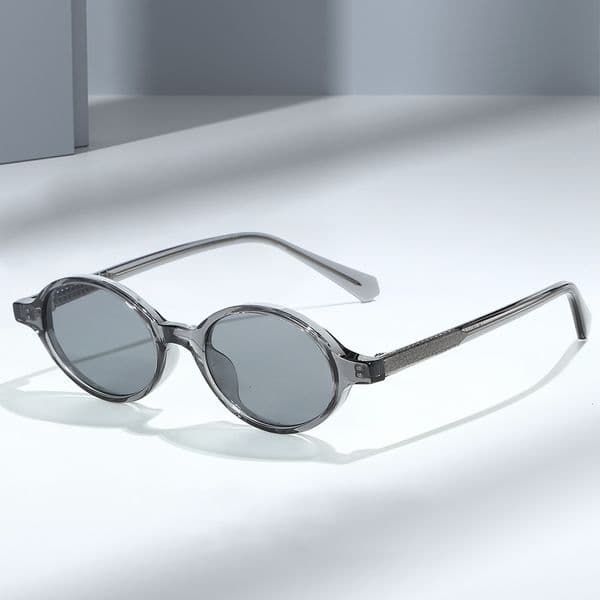 Free Shipping New Fashionable Tr90 Clip-On UV Protection, Retro Trendy Sunglasses, High-End Personality