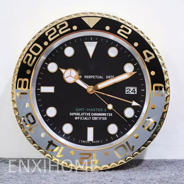 Luxury Wall Clock with Loupe Metal Wall Watch with Magnifier Black Grey Watch with Cyclops Ultra Silent Quartz Reloj De Pared Home Decoration Luminous