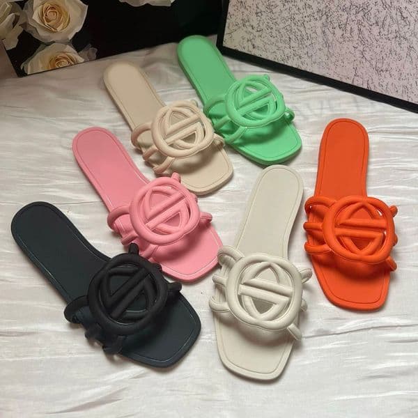 Slides Sandals Designer Interlocking Slippers Women Flat Beach Jelly cute Shoes Summer Script Orange Fall Mules Outdoor Waterproof Luxury Sandals slides