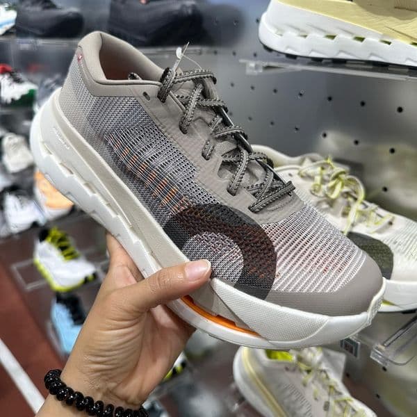 Designer Running Shoes Mens Womens Cloudultra Pro Cinder Pearl Lychee Breathable Low Top Trail Trainer