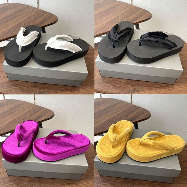Summer Ladies Fashionable Flip Flops Exquisite Padded Upper With Fringes Platform Sandals Vacation Beach Perfect Collocation Multi Colored Slippers