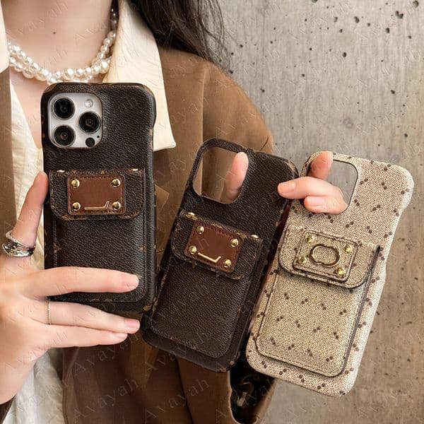 Classic Flower Letter Designer Phone Case for iPhone 17 16 15 14 13 Pro Max Hard Print Back Shell Card Slot Pocket Holder Cover Luxury Storage iPhone17 16pro Bumper