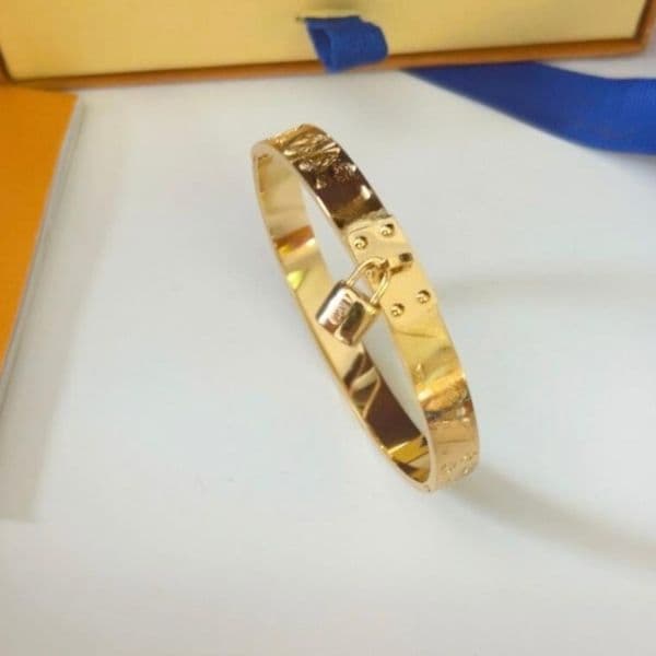 Luxury Bracelet designer Stainless Steel Bangle Cuff Classic Bracelets Designer Women Party Gift Fashion Jewelry Accessories