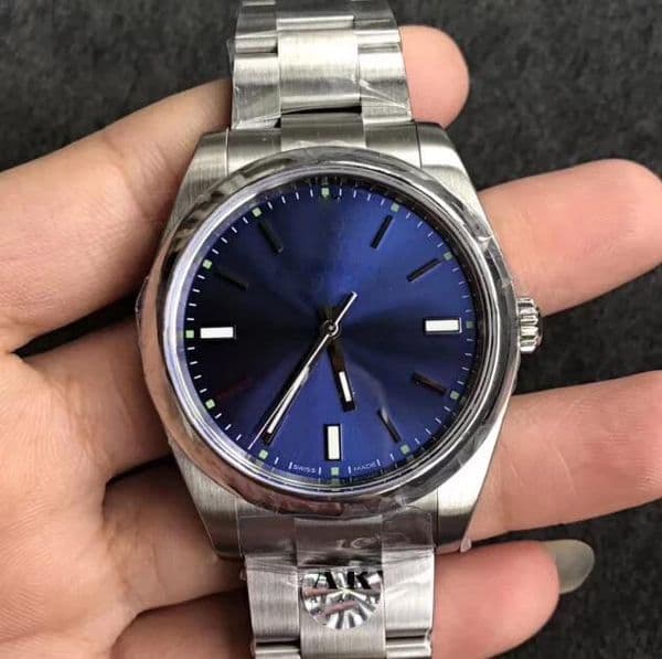 Three top-tier timepieces, each with a 39mm diameter stainless steel case, 3132 movement, automatic winding men's watches.