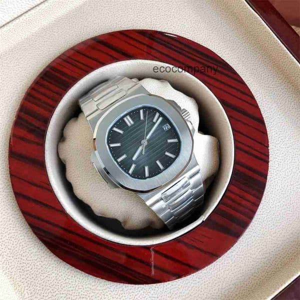 Top quality nautiluis watch 5711 mens watch super clone watches 26-330 SC mechanical movement designer watch 40mm sapphire glass 904L steel with box TKR7