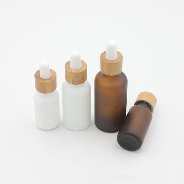 wholesale Frosted Amber White Glass Dropper Bottle 15ml 30ml 50ml with Bamboo Cap 1oz Wooden Essential Oil Bottles