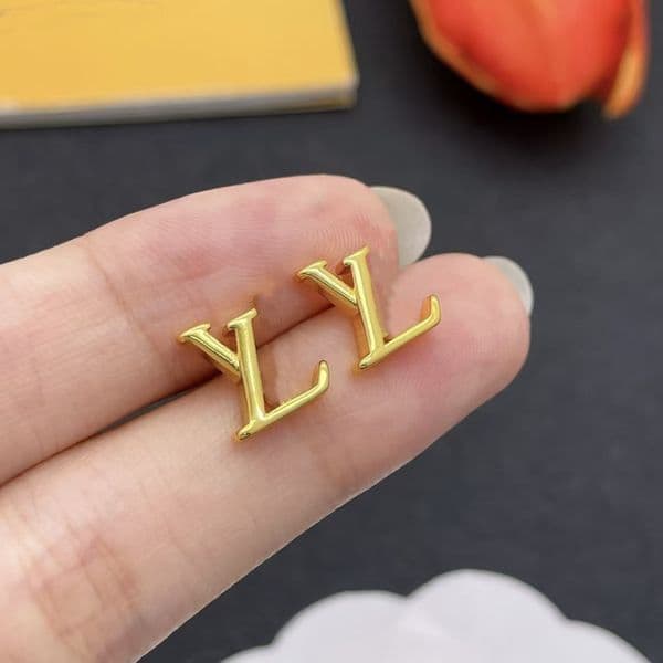 New Fashion Ring Earrings Designer Earrings Women's Earnail Set Letter Combination Charm Earrings Elegant Women Wedding Jewelry Bridal Earrings-HQ588888888