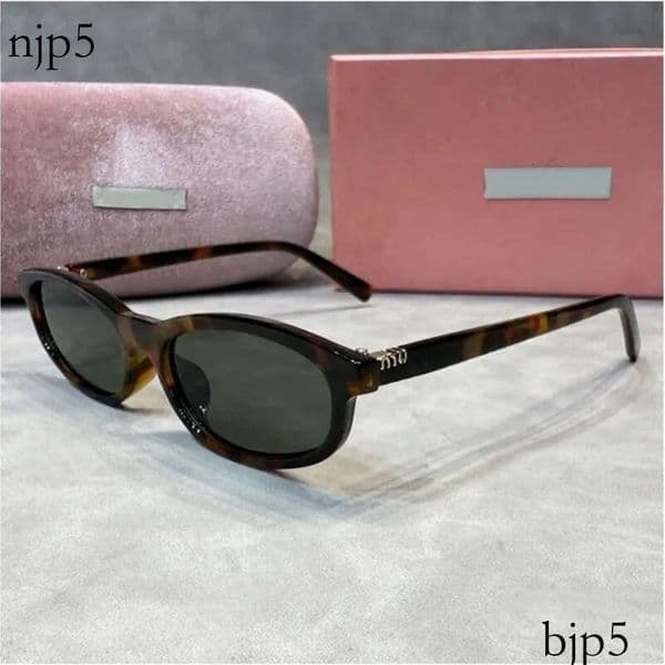 High Quality 2026Designer Sunglasses Mens Womens Classical Sun Fashion Beach Glasses luxury glasses mens sunglases uv 400 casual Design Suitable Driving With box