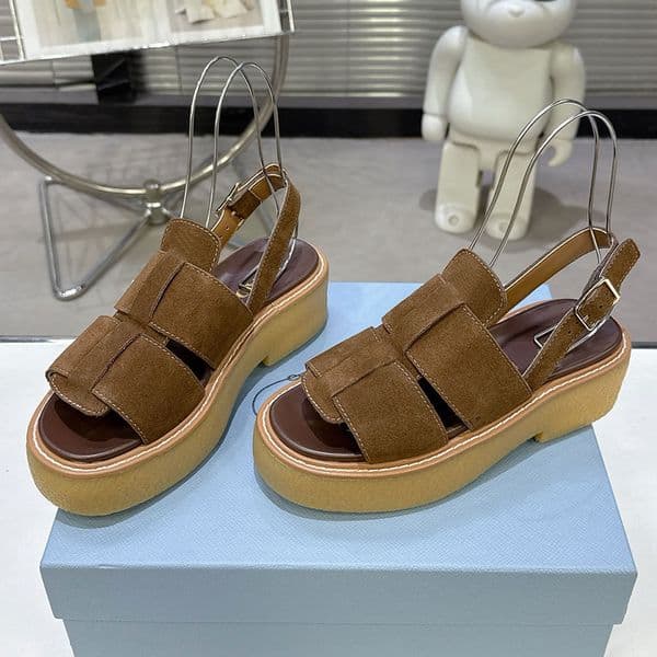 Womens Suede Sandals luxury designer sandals 1X230O new summer breathable flat sandals fashion versatile casual sandal monoblock rubber sole 35 42