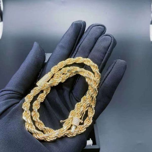 Wholesale 8mm Iced Out Miami Rope VVS D Colour Moissanite Cuban Link Chain Choker for Men 18k Gold Plated Hip Hop Rope Necklace