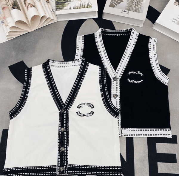 Luxury women's designer vest, high-quality fashionable top, elegant temperament, women's designer T-shirt