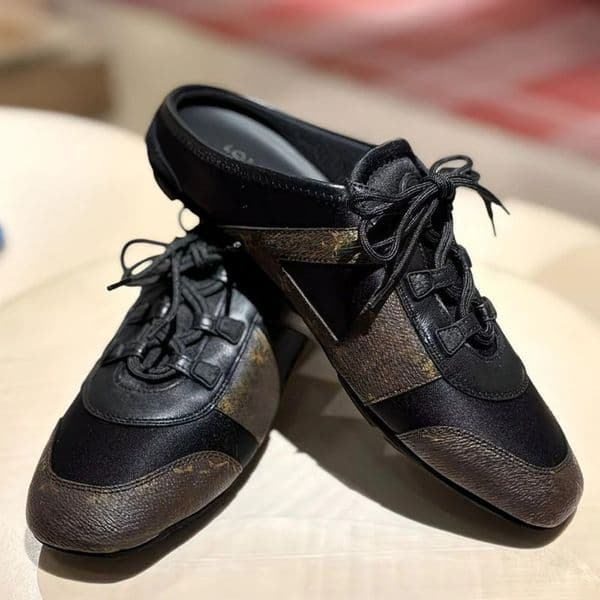 V Luxury Designer Shoes Men Women's Black Monogram Pattern Satin Leather Backless Slip-on Sneaker Mules Lace-Up Casual Slides Gift Size 35-41