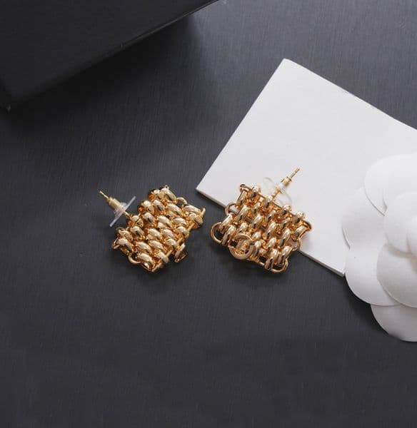 Luxury quality charm hollow design stud earring in 18k gold plated have stamp simple style box PS6706B