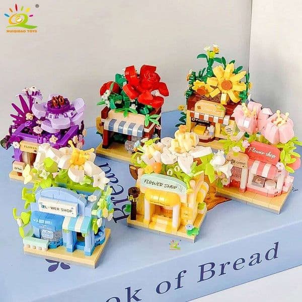 HUIQIBAO Cute MOC Flower store model Micro Building Block Street View Shop Model Mini Brick Toy for Children Desk Home Decor.