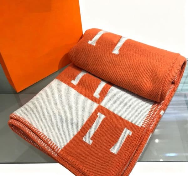 Throw Soft Blankets Letter Cashmere Luxury Scarf Shawl Designer h Portable Warm Plaid Sofa Bed Wool Knit Blanket 140-170C Giftw251128