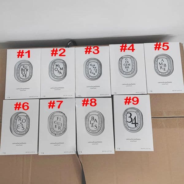 Designer Car Aromatherapy Tablet lasting fragrance pendant classic letter print Ribbon perfume fragrance Car Diffuser Removing odors and fragrances 9 flavors