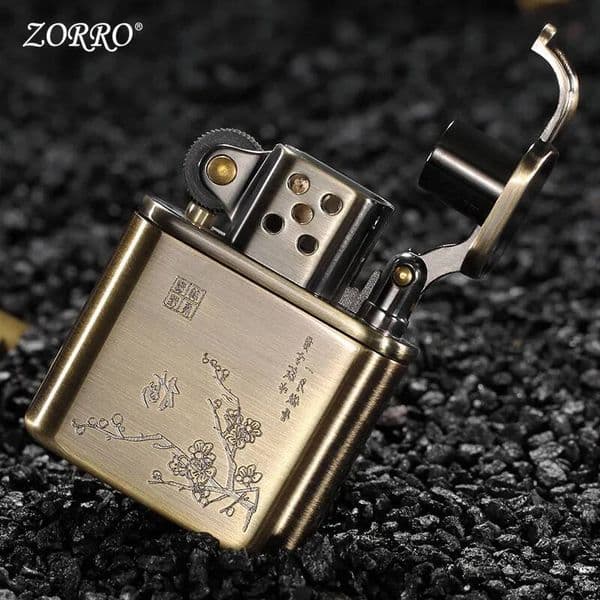 ZORRO Kerosen E Windproof Retro Engraving Plum Blossom Grinding Wheel Cigarette Lighter