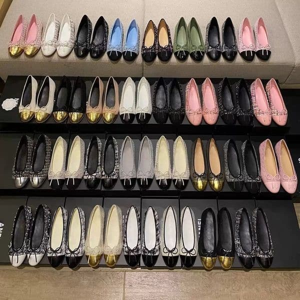 Fashion Butterfly Bow Flat Sole Single CC Luxury Camellia Designer Shoes Women 2026 Genuine Leather Round Head Shallow Mouth Ballet Dance Shoes Gift Plus Size 35-42