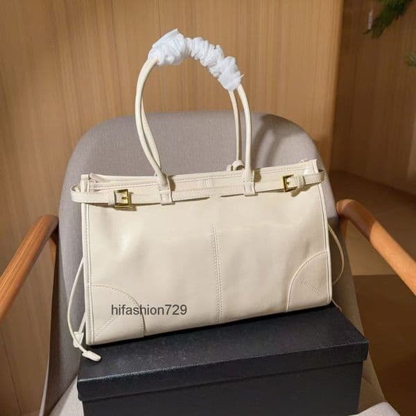 10a Top quality soft lux bonnie bag designer bag shoulder bag handbag classic enameled metal triangle tote bag calfskin 42cm 38cm 32cm bags designer women bag XCSS