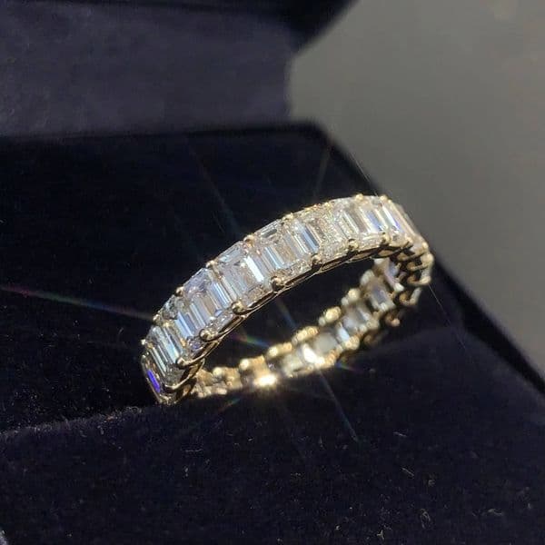 Custom 14K 18K Womens Engagement Ring Emerald Cut Lab Grown Diamond Fashion Eternity Wedding Ring Jewelry