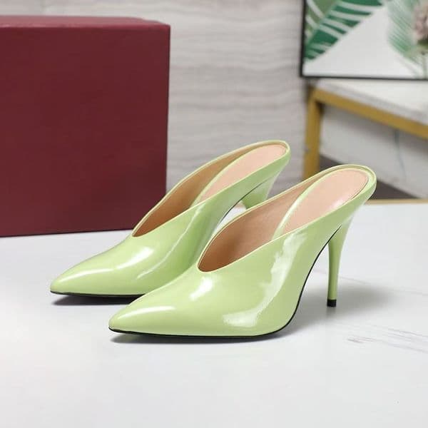 Luxury fashion comfortable versatile slippers Designer classic elegant high heels backless stilettos cowhide gingham travel Moccasins women's sharp-headed mules