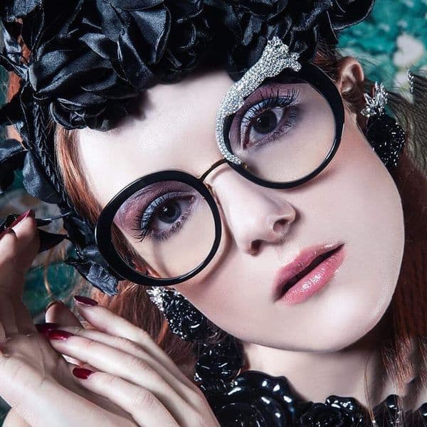 High Quality 2025 New Anti-Blue Light Glasses for Women Leopard Head Diamond-Studded Round Trendy Large Frame Sunglasses High-End Feel
