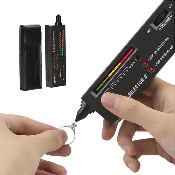 2025 Diamond Tester Pen High Accuracy Diamond Selector Detector Jewelry Testing Tool with Case for Novice Expert